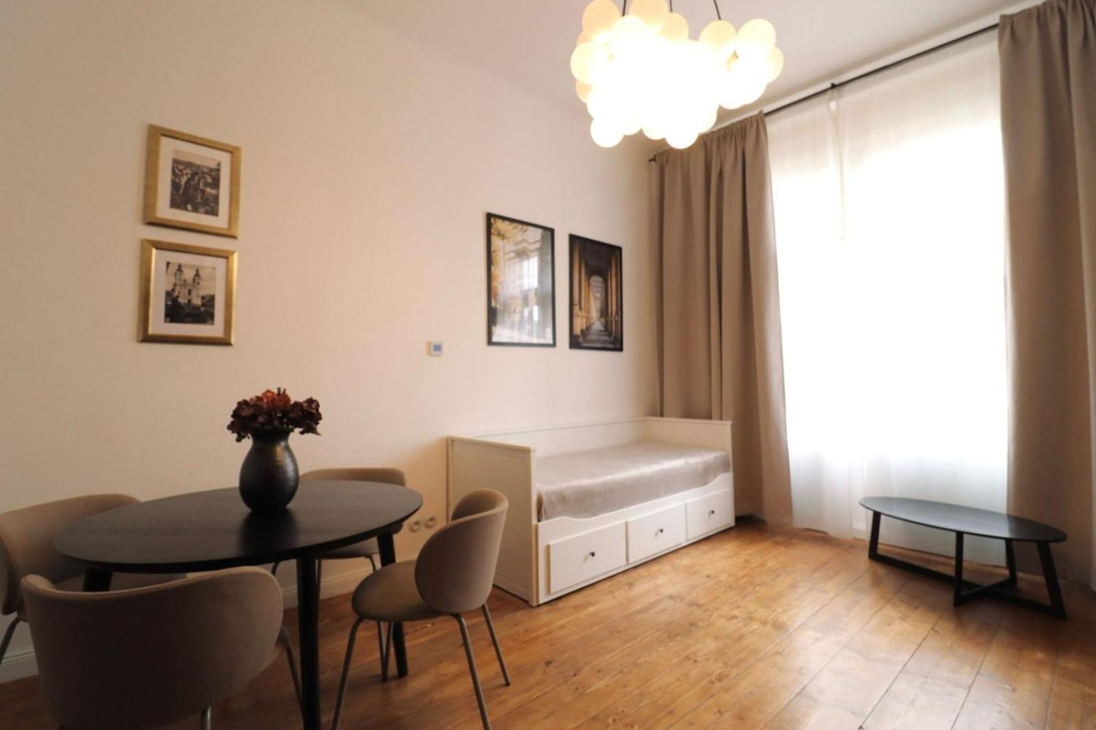Apartma Aida 1908 Karlovy Vary Exteriér fotografie